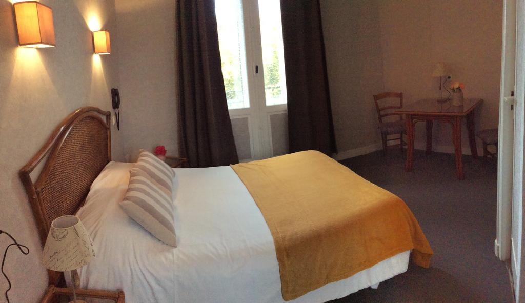 Hotel De La Paix Limoges Ngoại thất bức ảnh