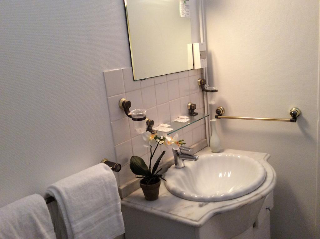 Hotel De La Paix Limoges Ngoại thất bức ảnh