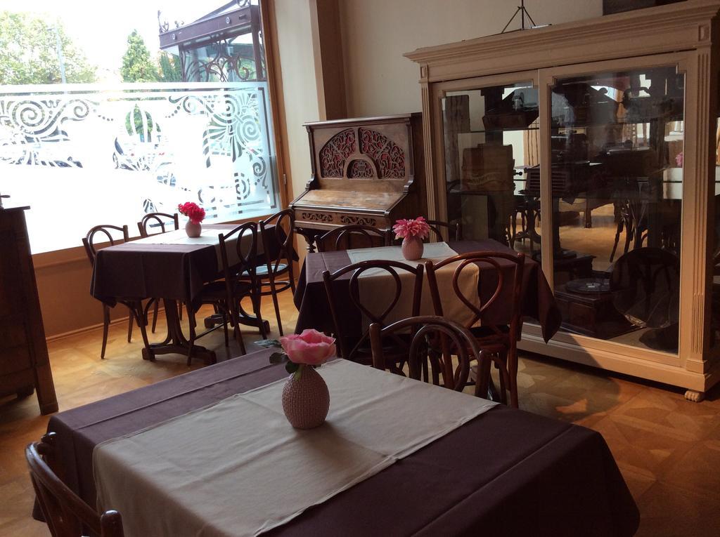 Hotel De La Paix Limoges Ngoại thất bức ảnh