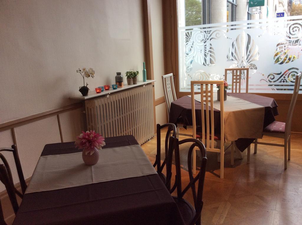 Hotel De La Paix Limoges Ngoại thất bức ảnh